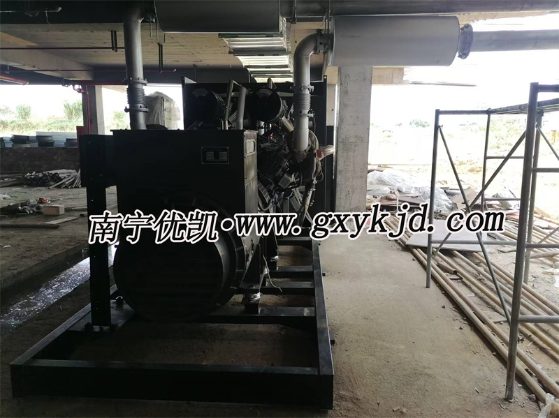 1200KW柴油发电机组